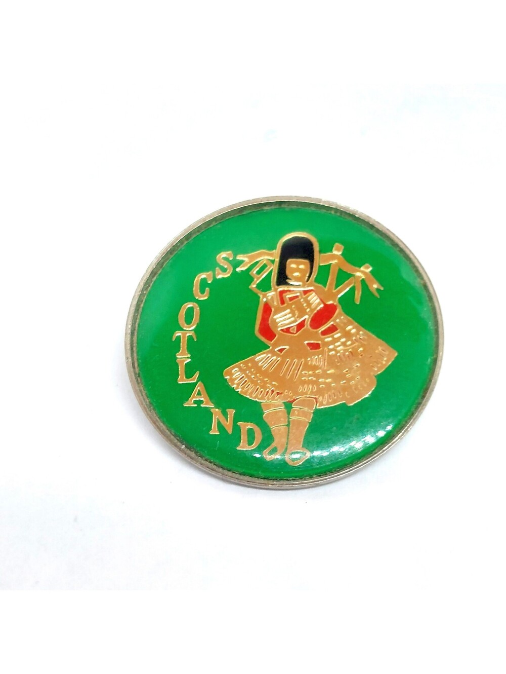 Vintage Scotland Bagpiper Kilt Traditional Dress Enamel Pin UK Travel Lapel